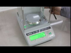 ตรวจสอบน้ำหนักของผลิตภัณฑ์ผ้าโพลียูรีเทน