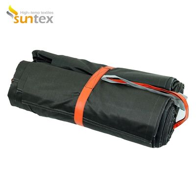 EV Car Fire Blanket with 550℃/1000℃ Thermal Resistance for Oxygen Deprivation and Gray Color Protection