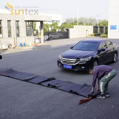 Gray Color Suntex Car Fire Blanket Thermal Resistance 550℃/1000℃