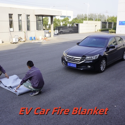 EV Car Fire Blanket Gray 550℃ Thermal Resistance
