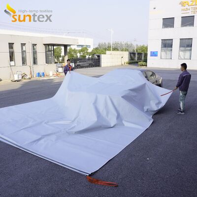 Gray Color 550℃/1000℃ Thermal Resistance Fire Blanket with Oxygen Deprivation for EV Car Fire Safety